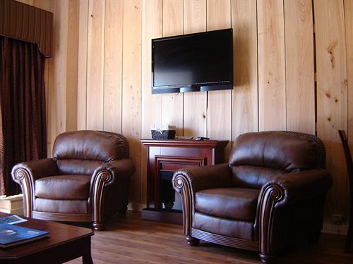 Bluestown Inn Кларксдейл Экстерьер фото